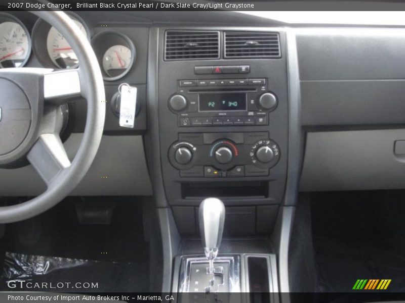 Controls of 2007 Charger 