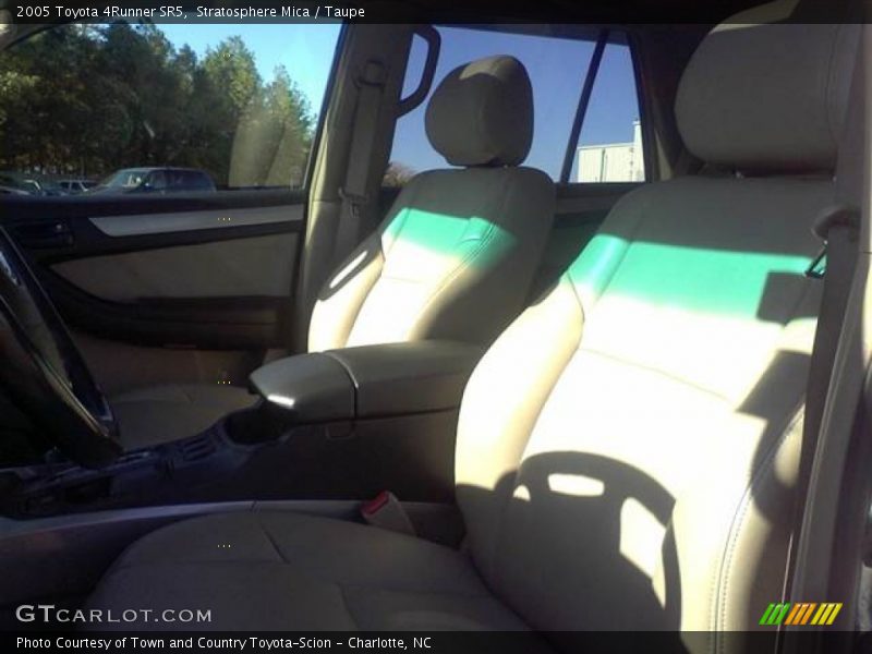 Stratosphere Mica / Taupe 2005 Toyota 4Runner SR5