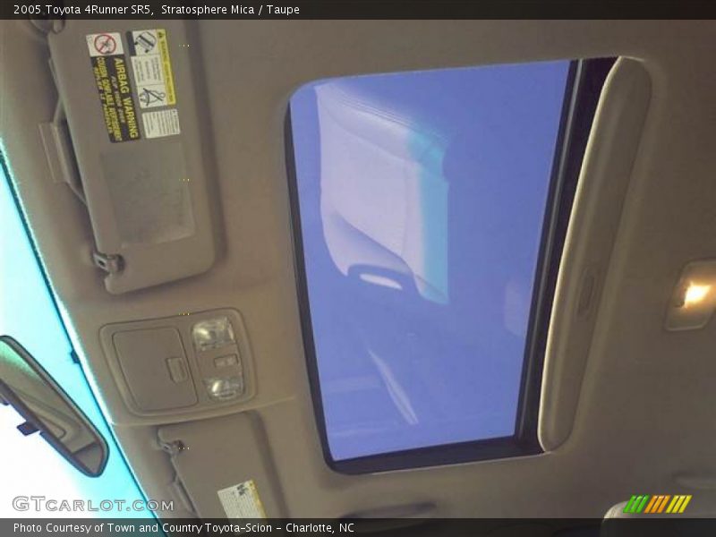 Stratosphere Mica / Taupe 2005 Toyota 4Runner SR5