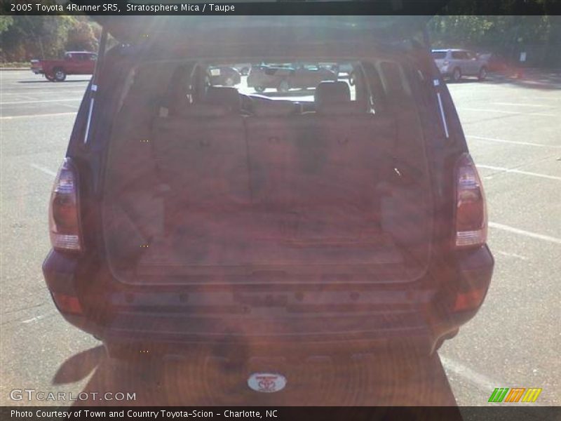 Stratosphere Mica / Taupe 2005 Toyota 4Runner SR5