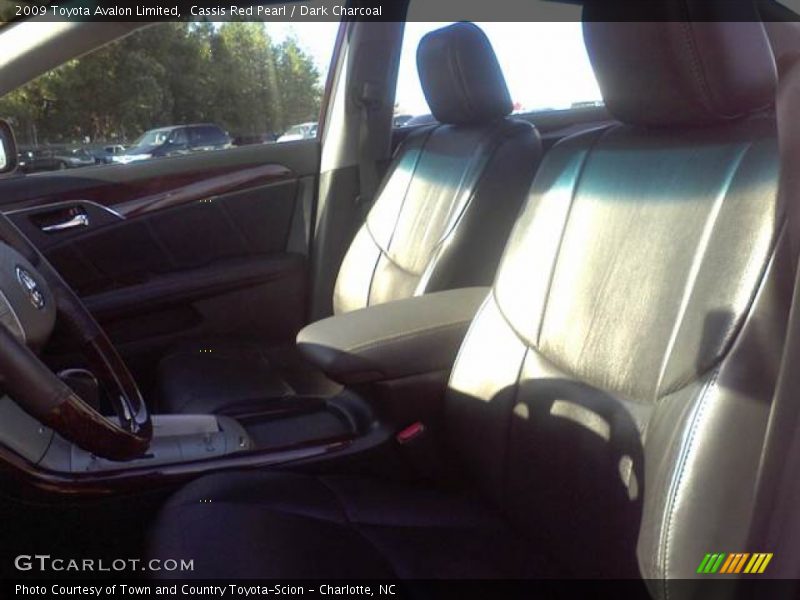 Cassis Red Pearl / Dark Charcoal 2009 Toyota Avalon Limited