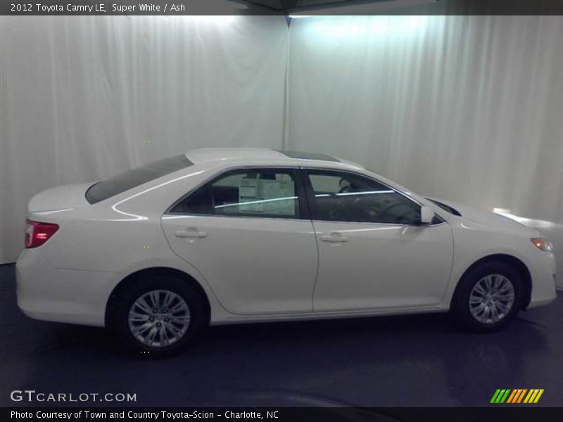 Super White / Ash 2012 Toyota Camry LE