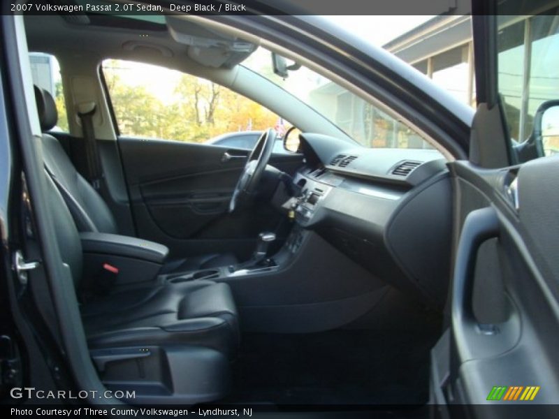 Deep Black / Black 2007 Volkswagen Passat 2.0T Sedan