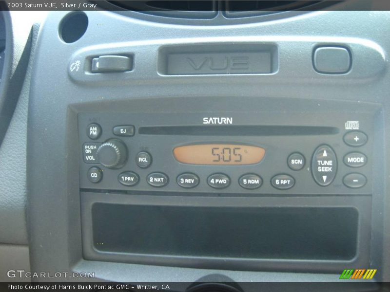 Silver / Gray 2003 Saturn VUE