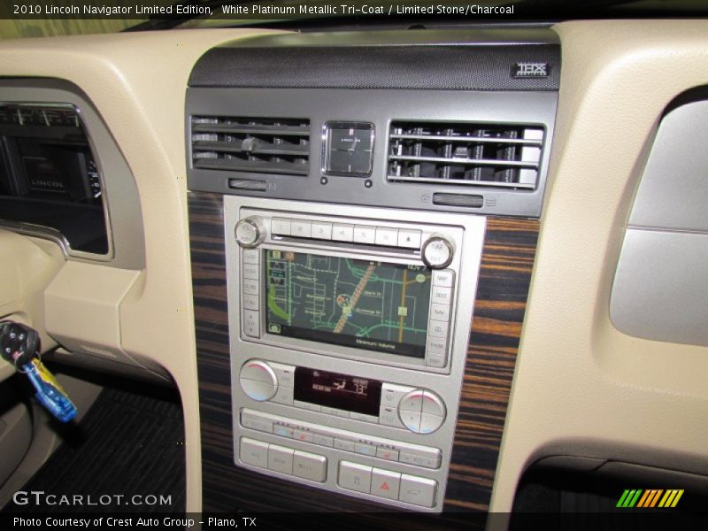 White Platinum Metallic Tri-Coat / Limited Stone/Charcoal 2010 Lincoln Navigator Limited Edition
