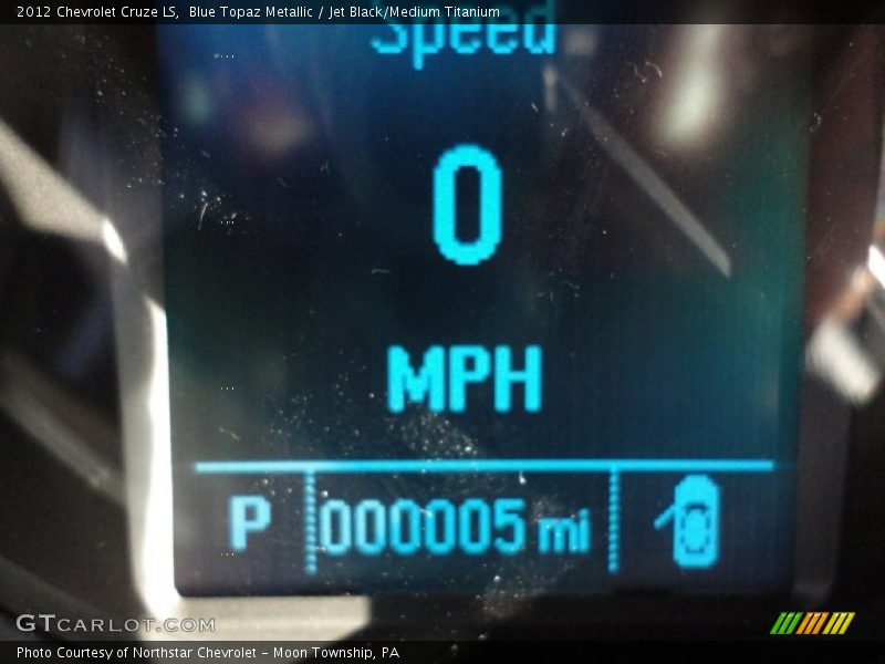 Blue Topaz Metallic / Jet Black/Medium Titanium 2012 Chevrolet Cruze LS