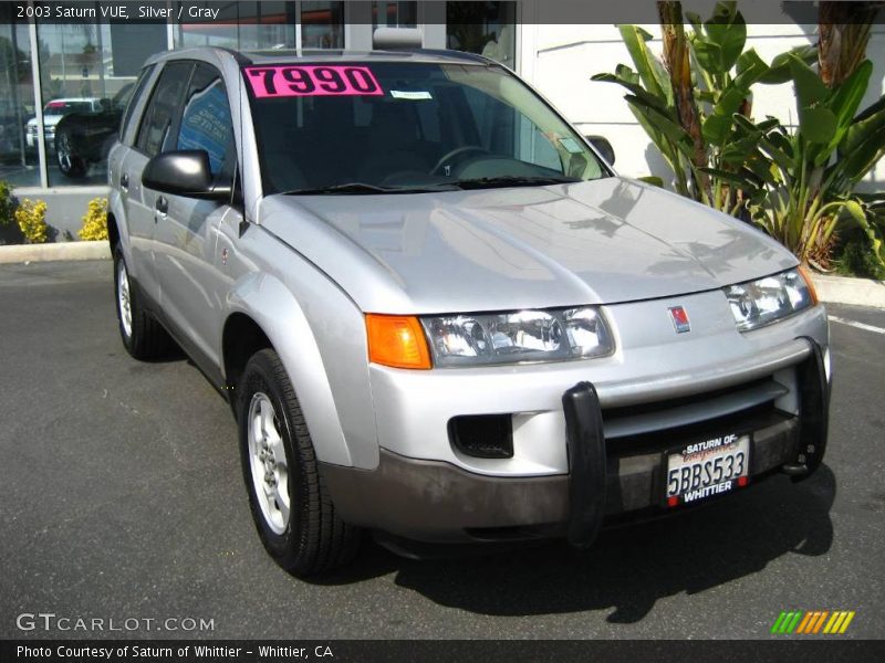 Silver / Gray 2003 Saturn VUE