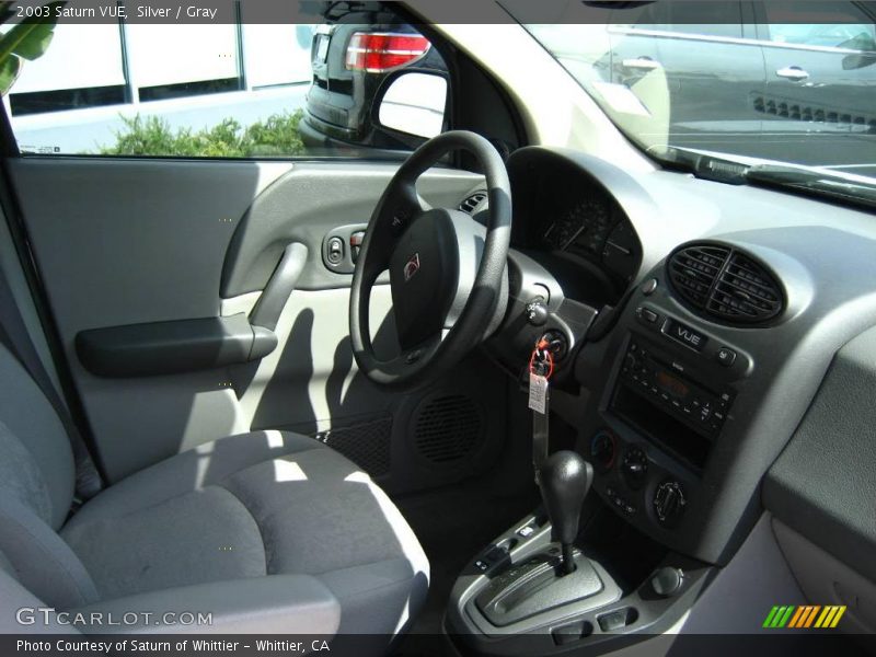 Silver / Gray 2003 Saturn VUE