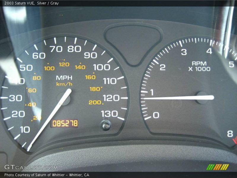 Silver / Gray 2003 Saturn VUE