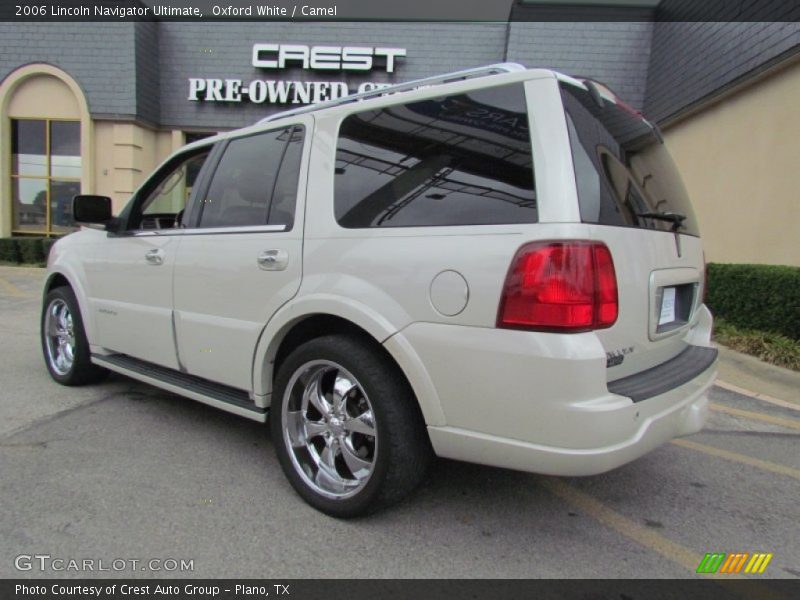 Oxford White / Camel 2006 Lincoln Navigator Ultimate