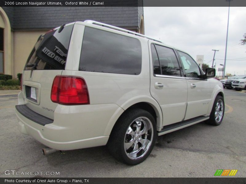 Oxford White / Camel 2006 Lincoln Navigator Ultimate