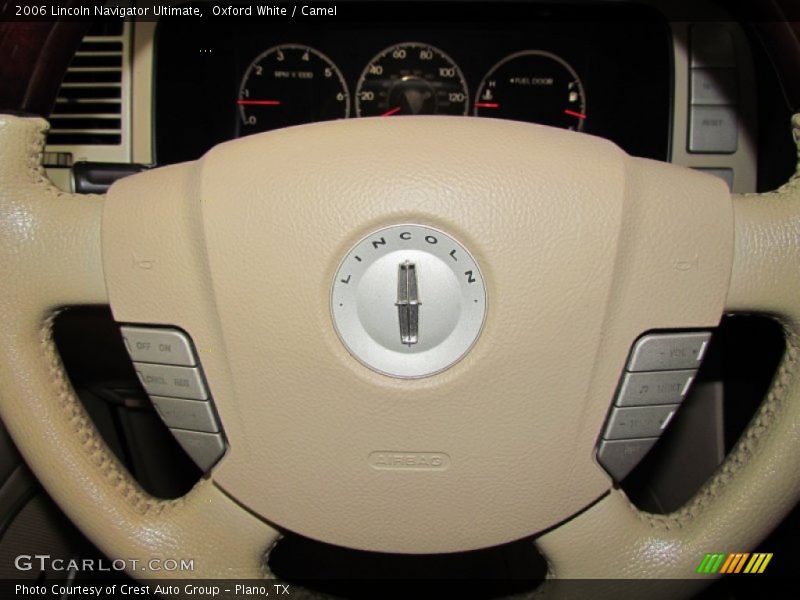 Oxford White / Camel 2006 Lincoln Navigator Ultimate
