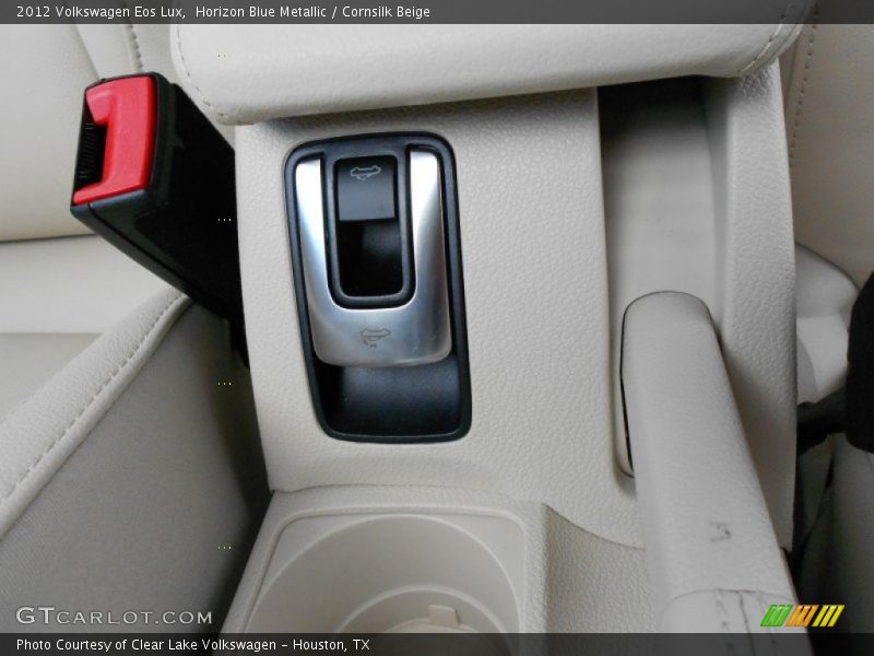 Horizon Blue Metallic / Cornsilk Beige 2012 Volkswagen Eos Lux