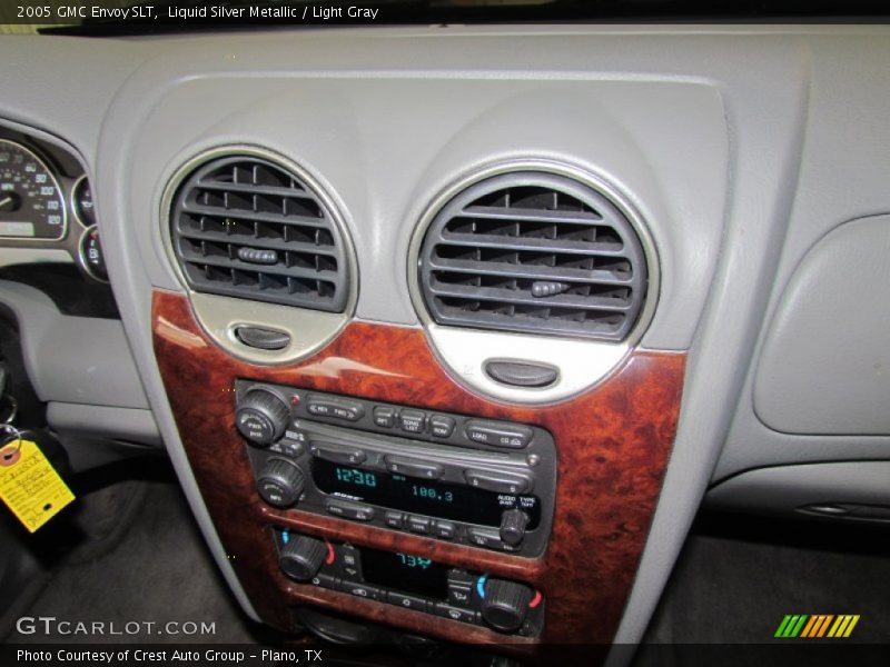 Liquid Silver Metallic / Light Gray 2005 GMC Envoy SLT