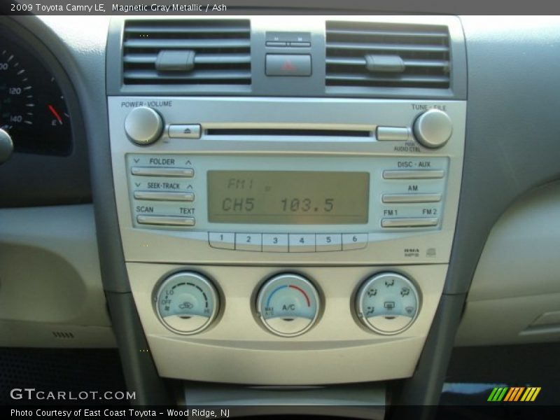 Magnetic Gray Metallic / Ash 2009 Toyota Camry LE