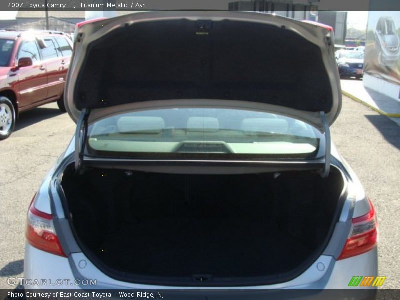 Titanium Metallic / Ash 2007 Toyota Camry LE