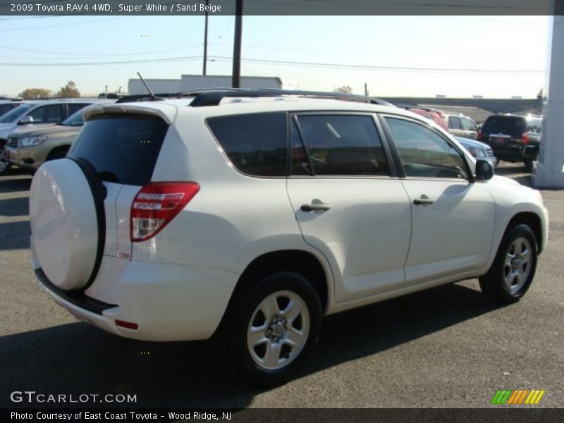 Super White / Sand Beige 2009 Toyota RAV4 4WD