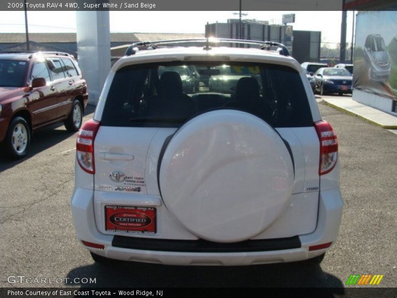 Super White / Sand Beige 2009 Toyota RAV4 4WD