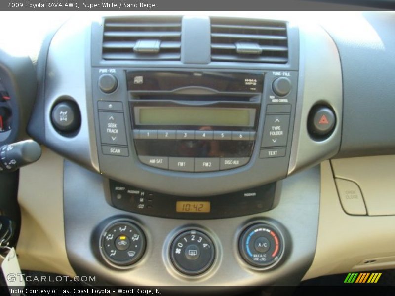 Super White / Sand Beige 2009 Toyota RAV4 4WD
