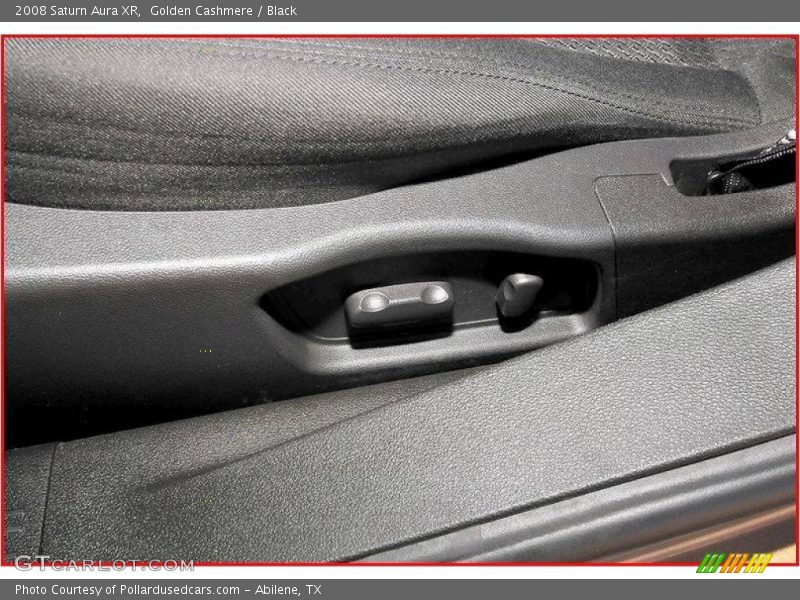 Golden Cashmere / Black 2008 Saturn Aura XR
