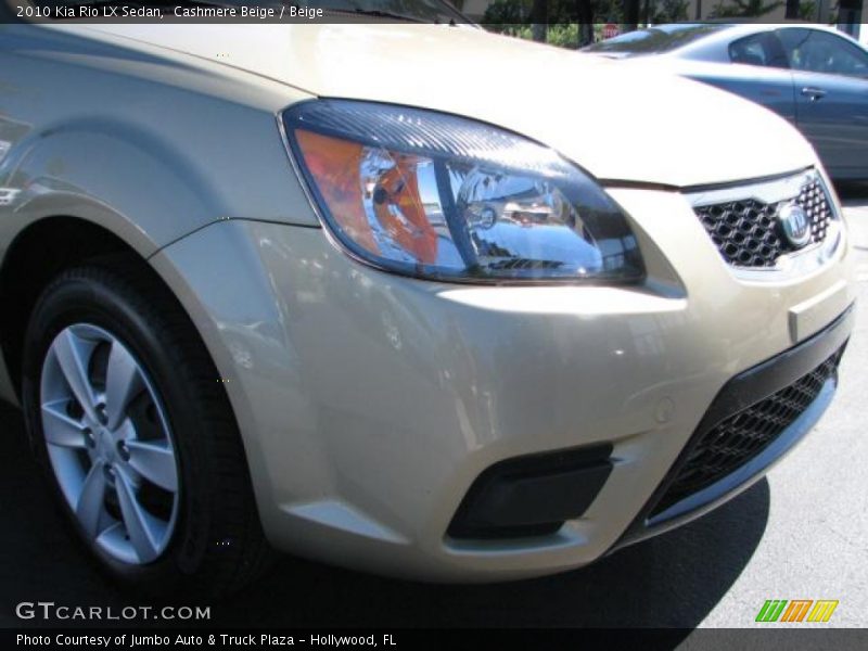 Cashmere Beige / Beige 2010 Kia Rio LX Sedan