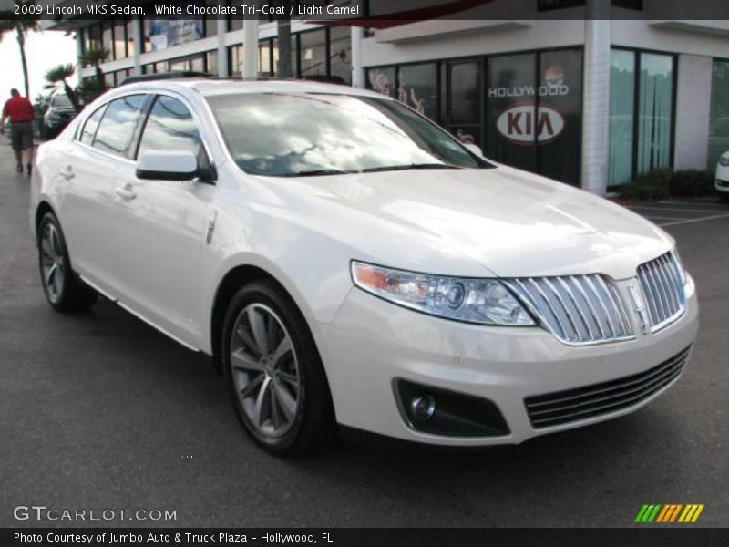 White Chocolate Tri-Coat / Light Camel 2009 Lincoln MKS Sedan
