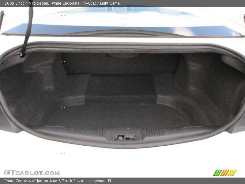 White Chocolate Tri-Coat / Light Camel 2009 Lincoln MKS Sedan