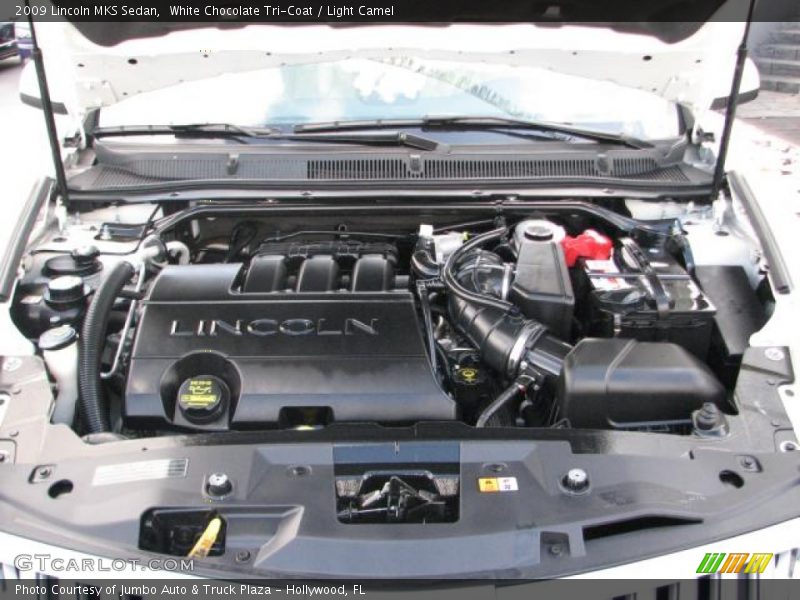 White Chocolate Tri-Coat / Light Camel 2009 Lincoln MKS Sedan