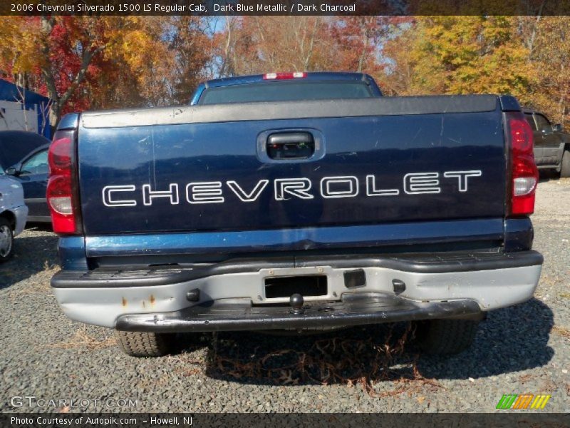 Dark Blue Metallic / Dark Charcoal 2006 Chevrolet Silverado 1500 LS Regular Cab