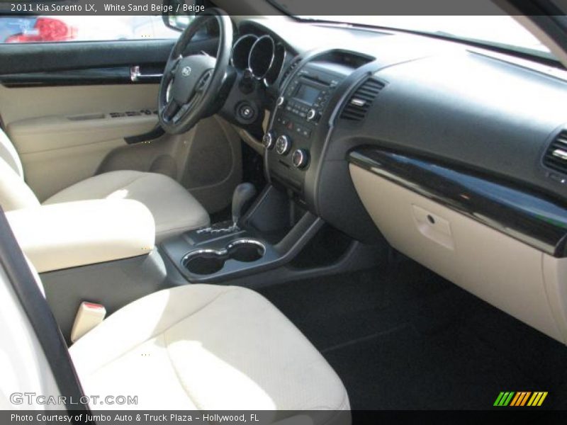 White Sand Beige / Beige 2011 Kia Sorento LX