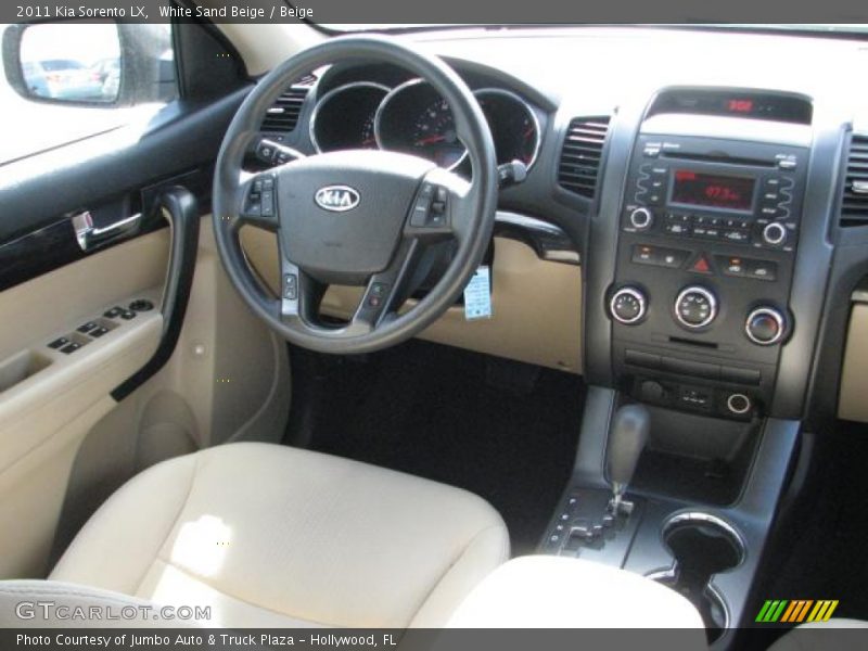 White Sand Beige / Beige 2011 Kia Sorento LX