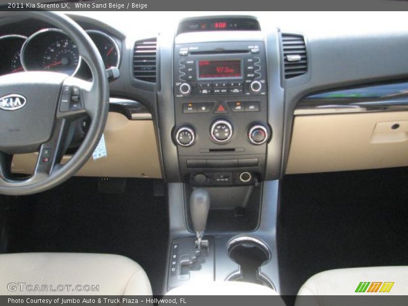 White Sand Beige / Beige 2011 Kia Sorento LX