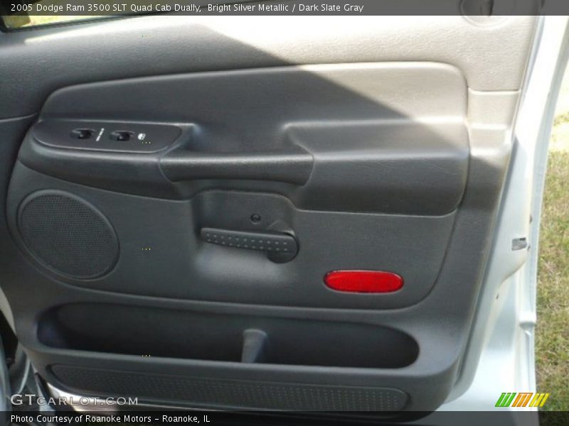 Bright Silver Metallic / Dark Slate Gray 2005 Dodge Ram 3500 SLT Quad Cab Dually