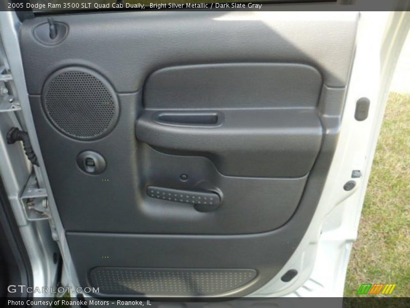 Bright Silver Metallic / Dark Slate Gray 2005 Dodge Ram 3500 SLT Quad Cab Dually