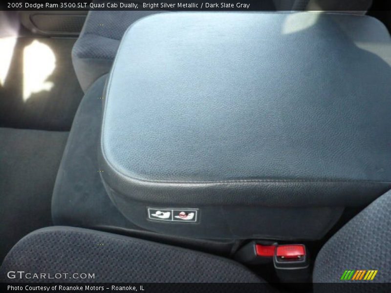 Bright Silver Metallic / Dark Slate Gray 2005 Dodge Ram 3500 SLT Quad Cab Dually