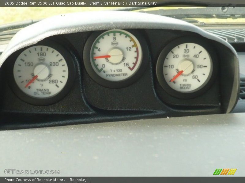 Bright Silver Metallic / Dark Slate Gray 2005 Dodge Ram 3500 SLT Quad Cab Dually