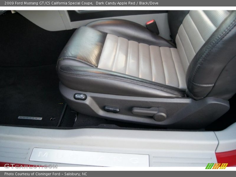 Dark Candy Apple Red / Black/Dove 2009 Ford Mustang GT/CS California Special Coupe