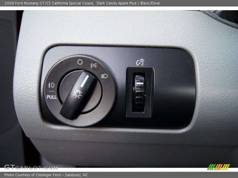 Headlight controls - 2009 Ford Mustang GT/CS California Special Coupe