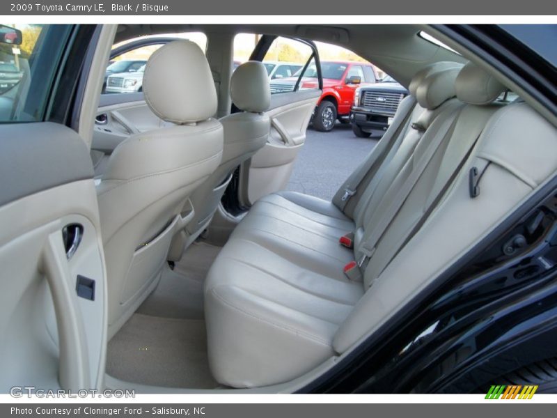 Black / Bisque 2009 Toyota Camry LE