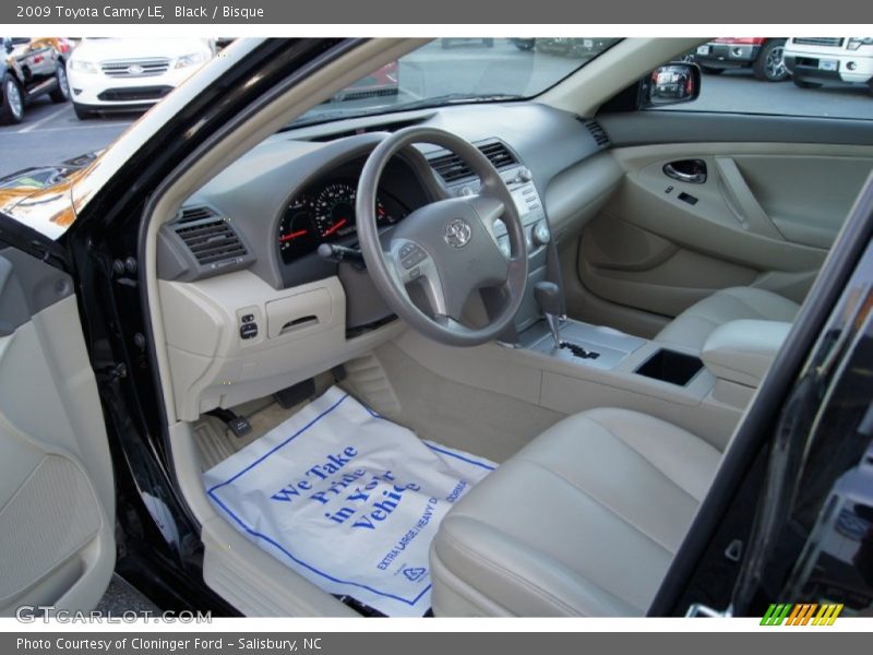 Black / Bisque 2009 Toyota Camry LE