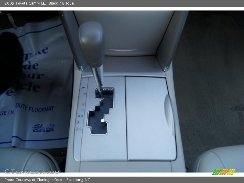 Black / Bisque 2009 Toyota Camry LE