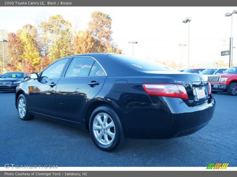 Black / Bisque 2009 Toyota Camry LE