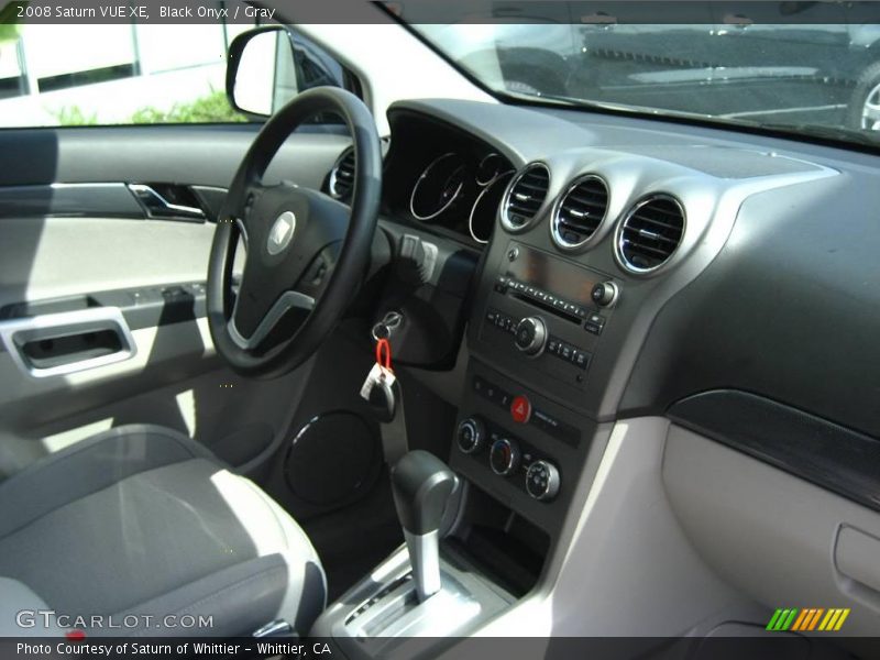 Black Onyx / Gray 2008 Saturn VUE XE