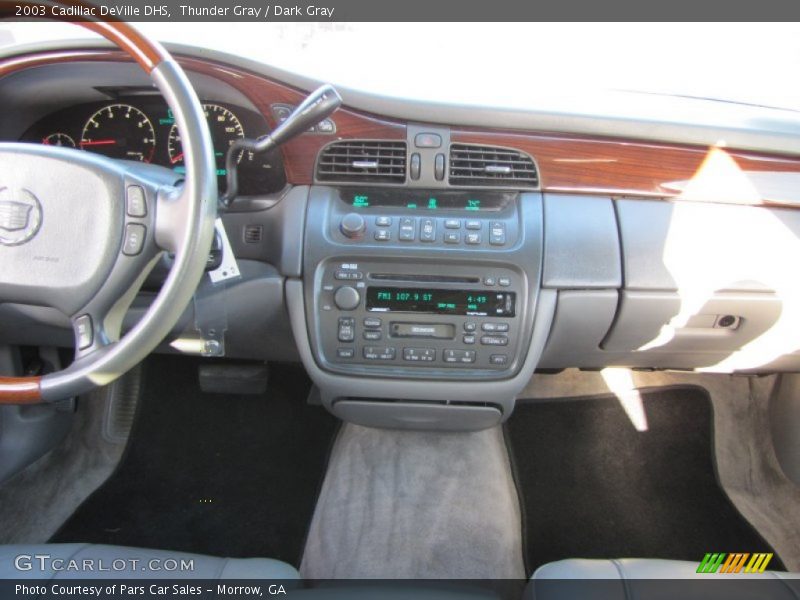 Dashboard of 2003 DeVille DHS