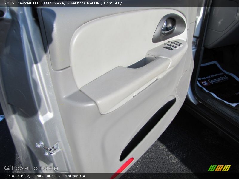 Silverstone Metallic / Light Gray 2006 Chevrolet TrailBlazer LS 4x4