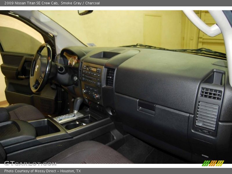Smoke Gray / Charcoal 2009 Nissan Titan SE Crew Cab