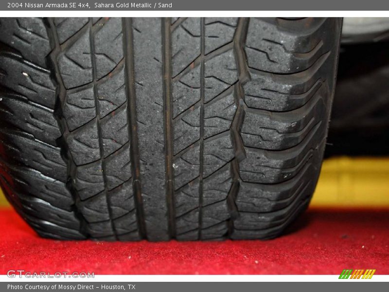 Sahara Gold Metallic / Sand 2004 Nissan Armada SE 4x4