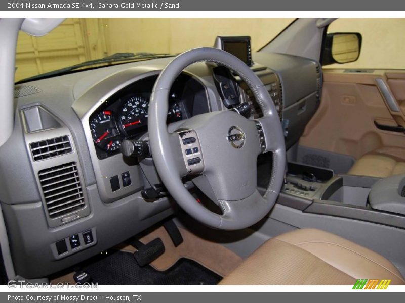 Sahara Gold Metallic / Sand 2004 Nissan Armada SE 4x4