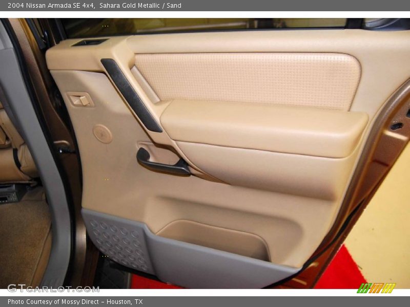 Sahara Gold Metallic / Sand 2004 Nissan Armada SE 4x4