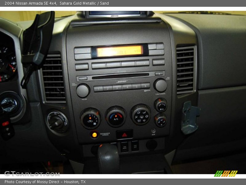 Sahara Gold Metallic / Sand 2004 Nissan Armada SE 4x4